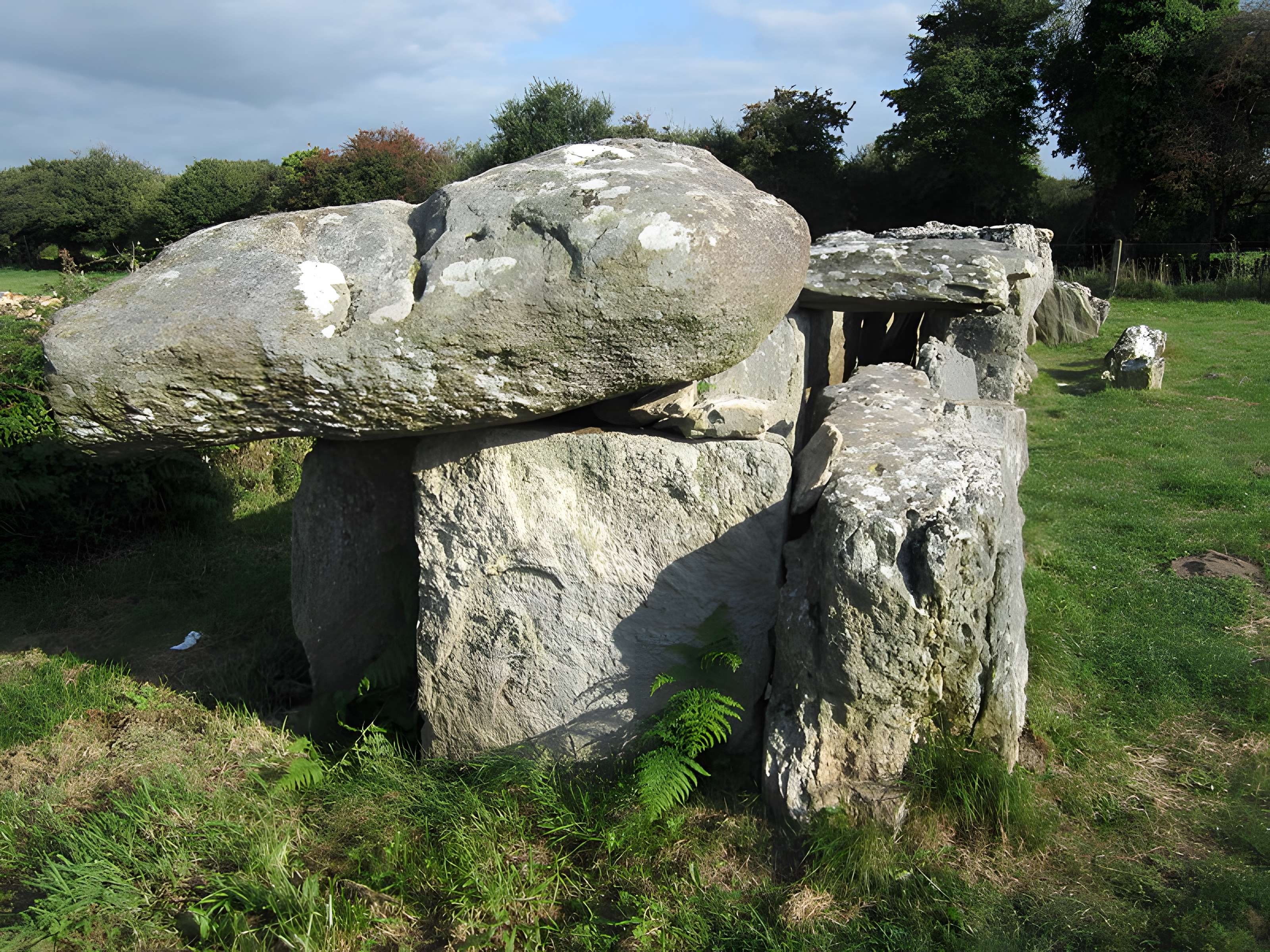 Allée couverte de Bretteville