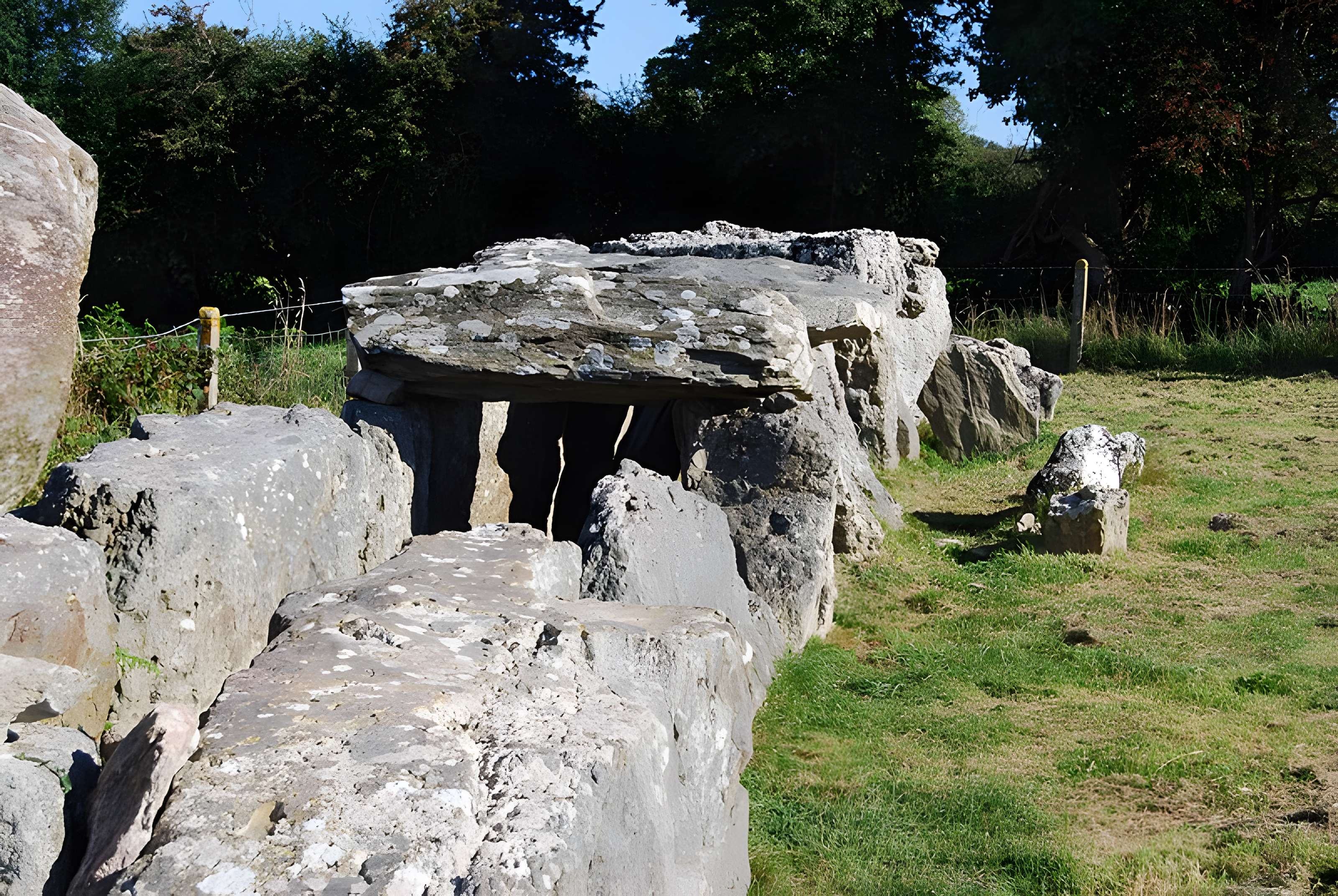 Allée couverte de Bretteville