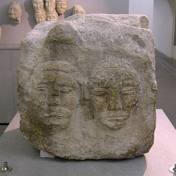 Vestiges de loppidum celto-ligure dEntremont