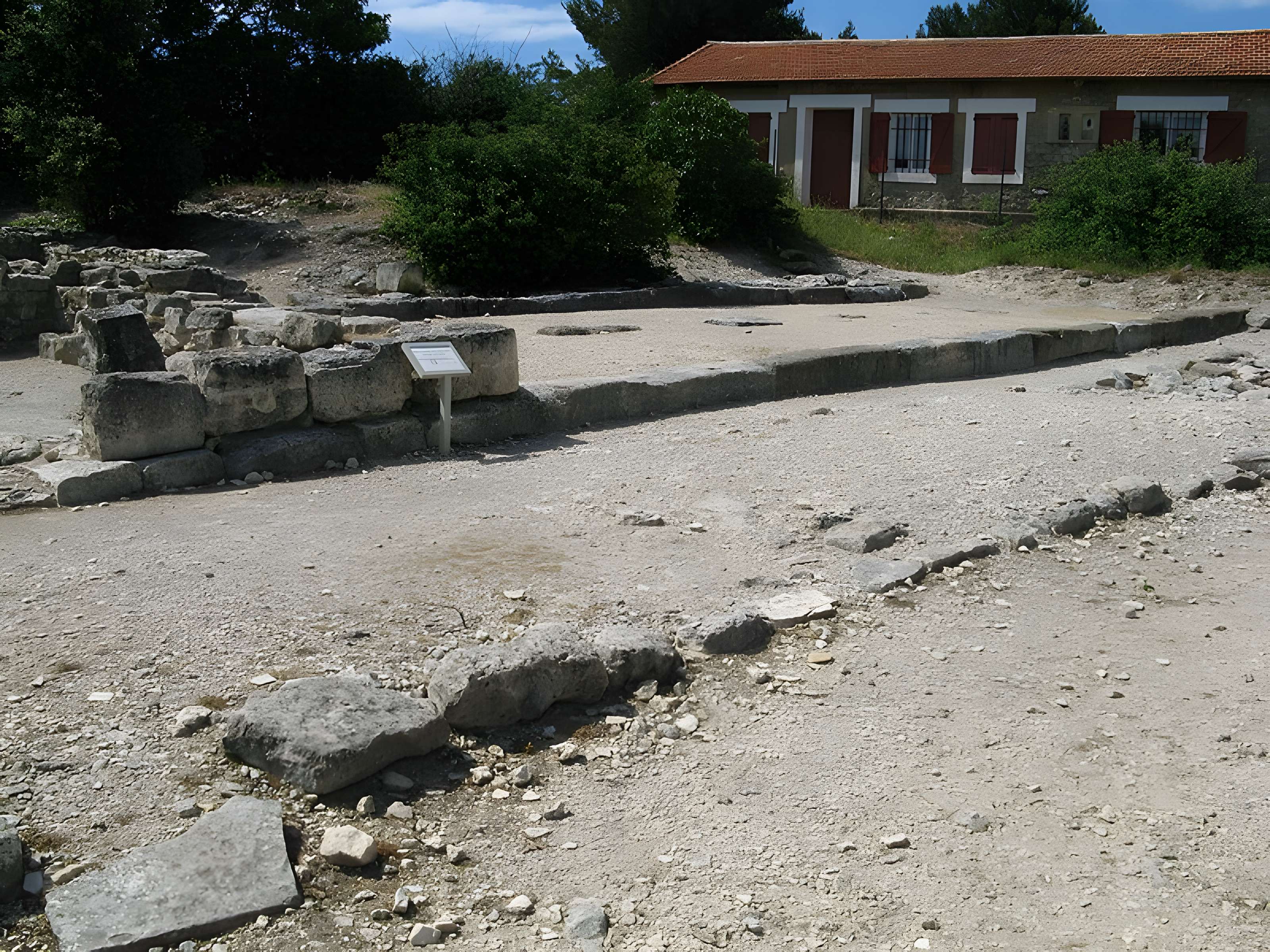 Vestiges de l'oppidum celto-ligure d'Entremont