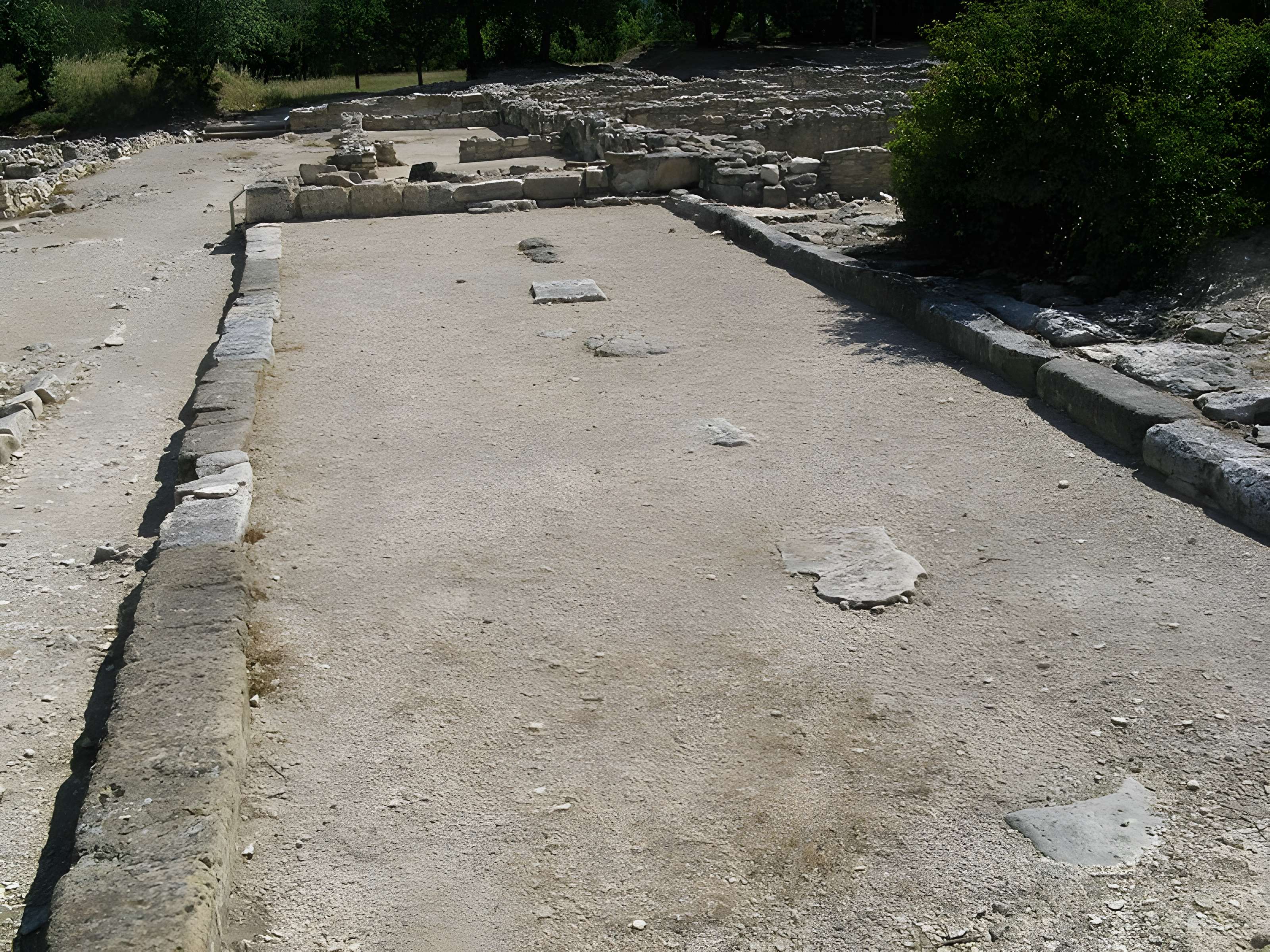Vestiges de l'oppidum celto-ligure d'Entremont