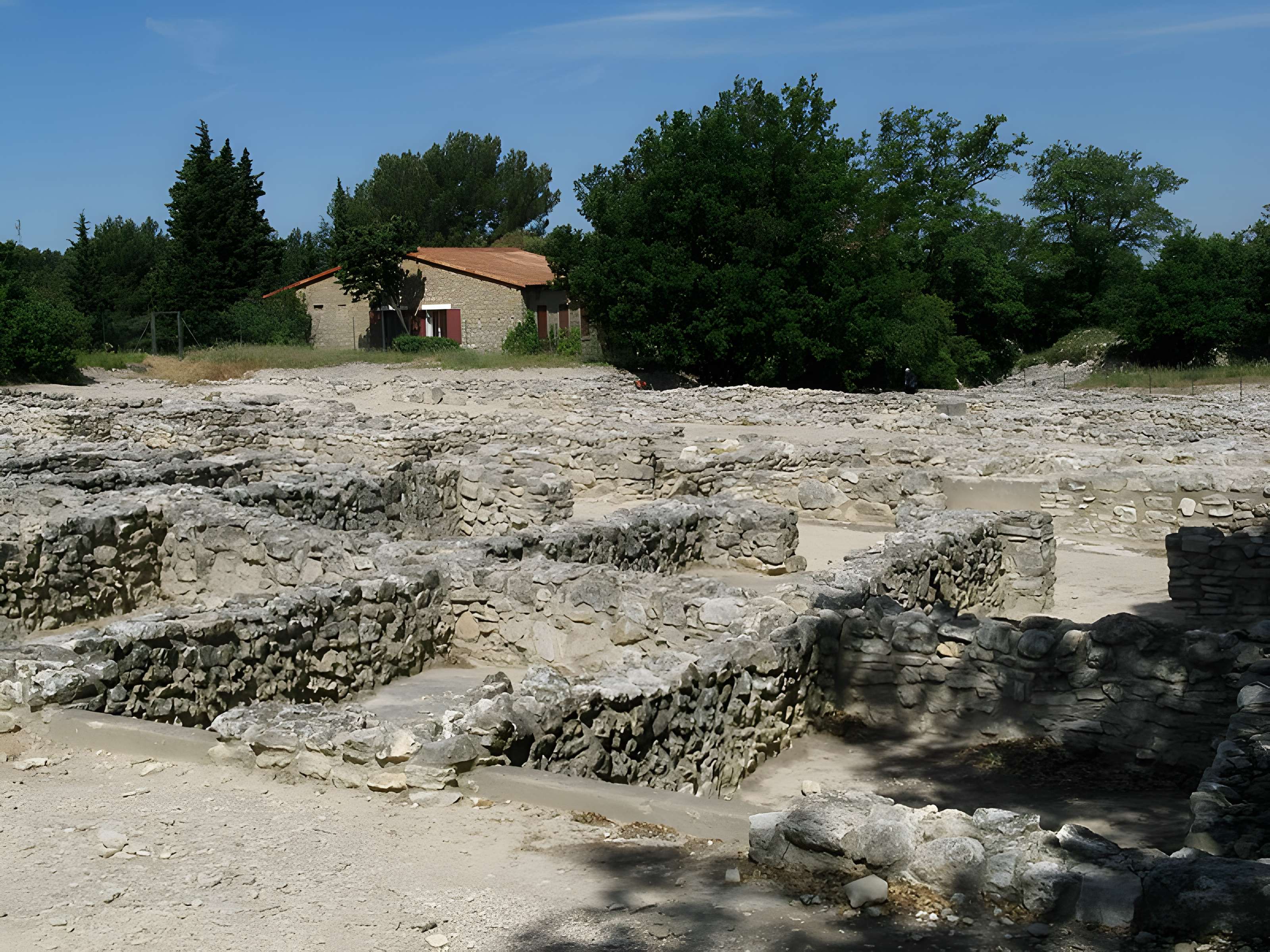 Vestiges de l'oppidum celto-ligure d'Entremont