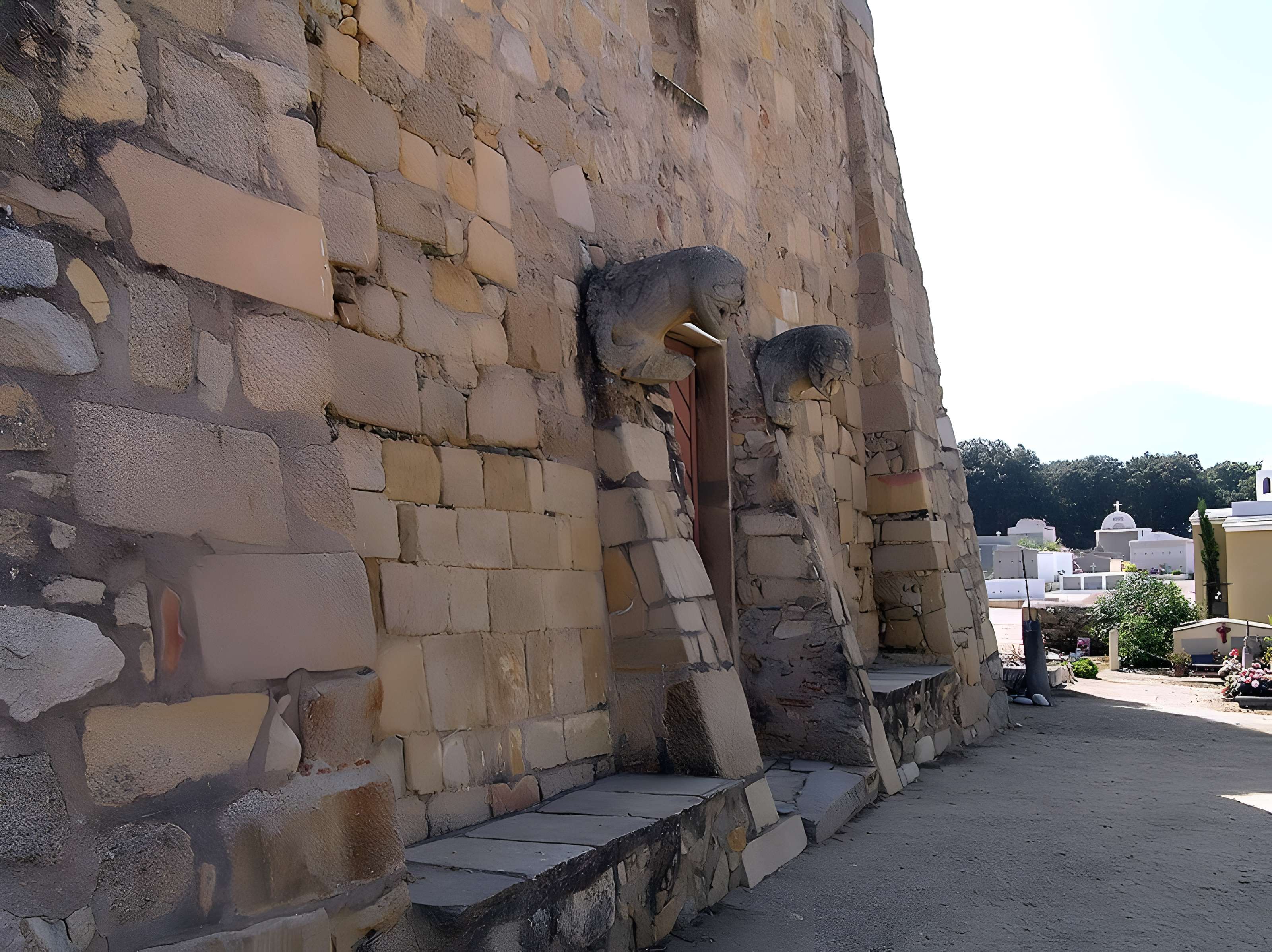Chapelle Saint-Pierre-Saint-Paul de Lumio