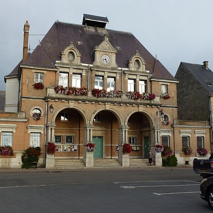Photo de Palais de Charlemagne à Attigny