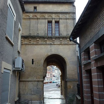 Palais de Charlemagne à Attigny