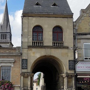 Palais de Charlemagne à Attigny
