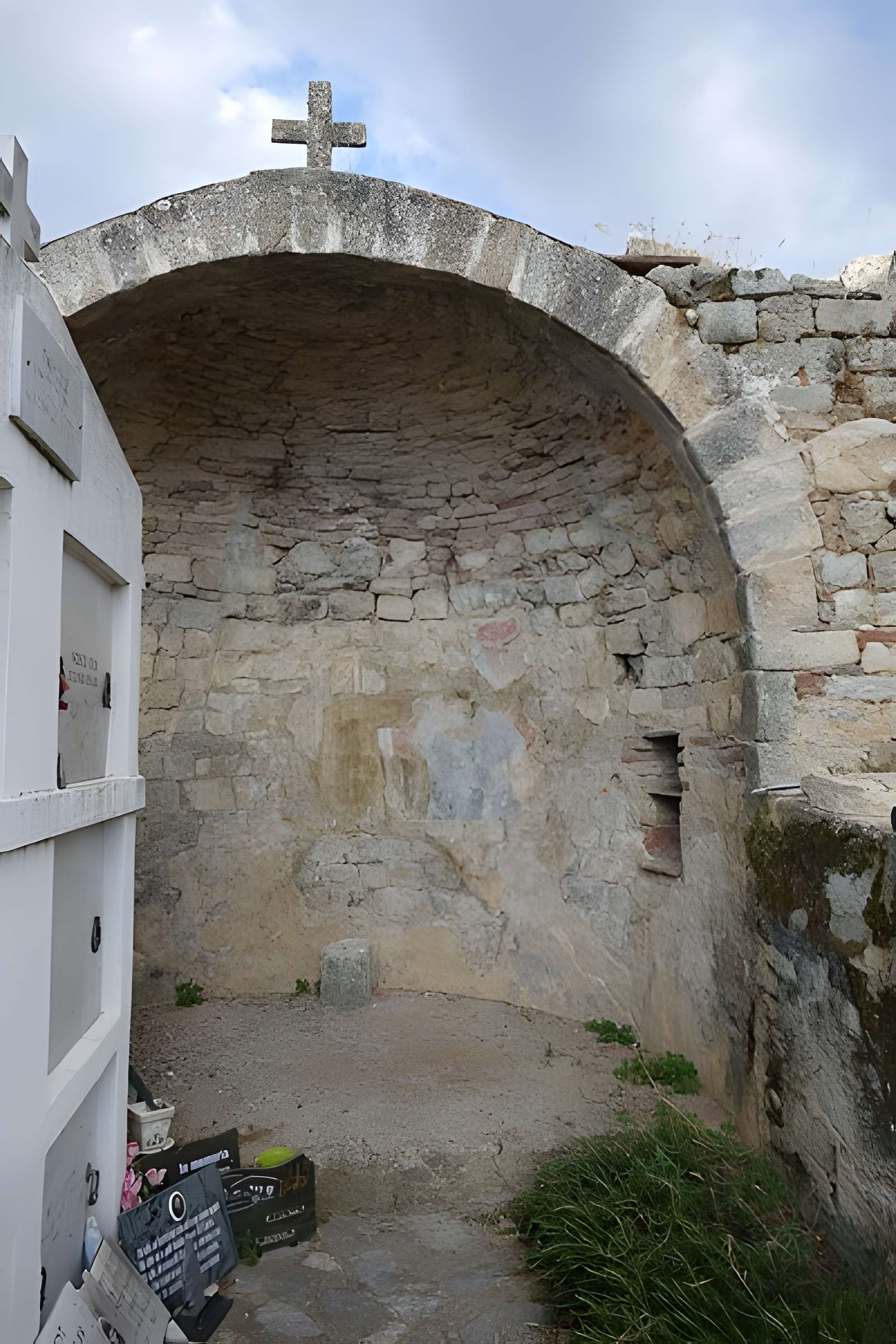 Chapelle Santu Petru di Nesce à Nessa 
