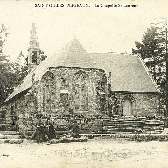 Photo de Chapelle seigneuriale Saint-Laurent de Saint-Gilles-Pligeaux