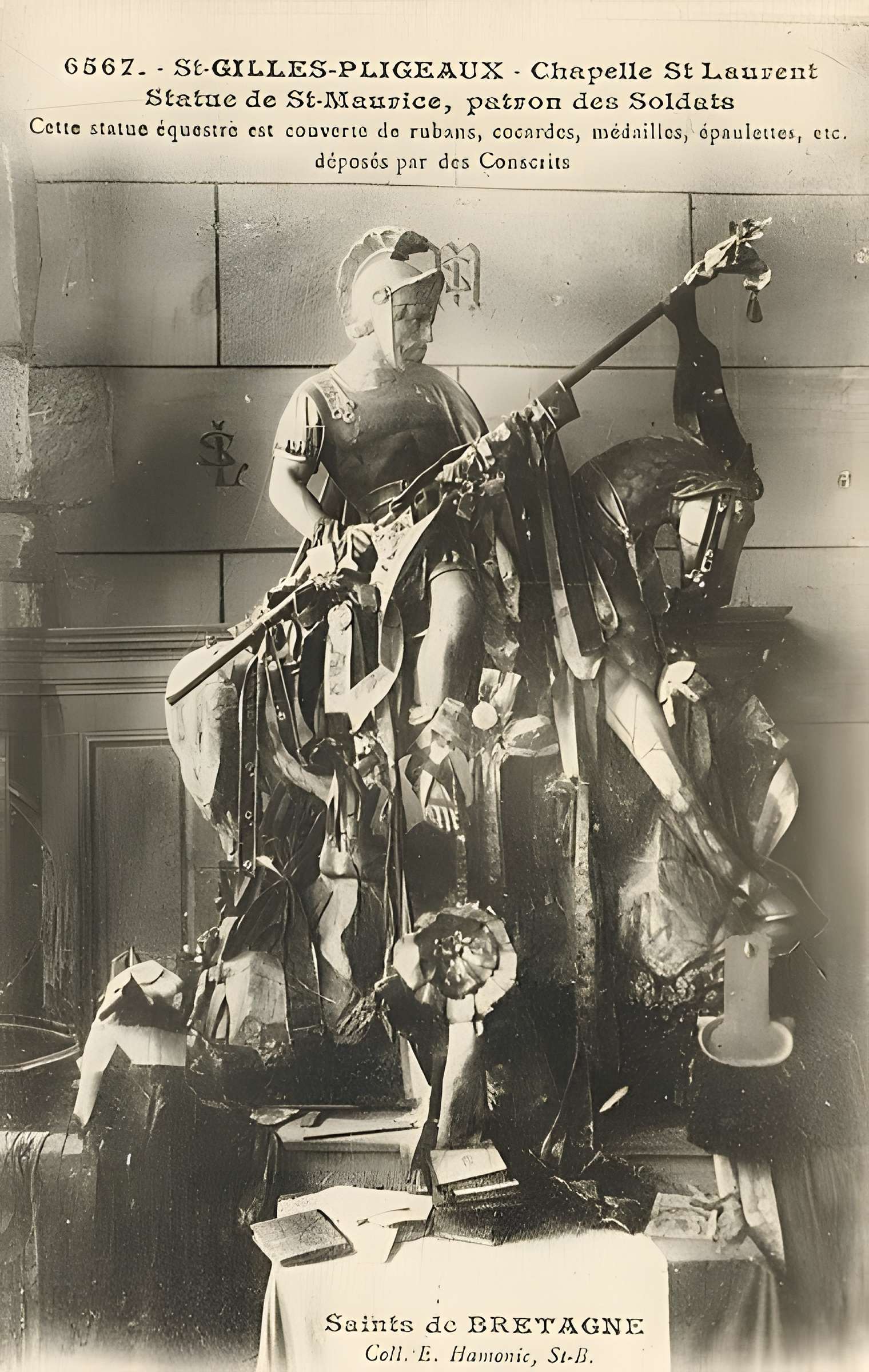 Chapelle seigneuriale Saint-Laurent de Saint-Gilles-Pligeaux