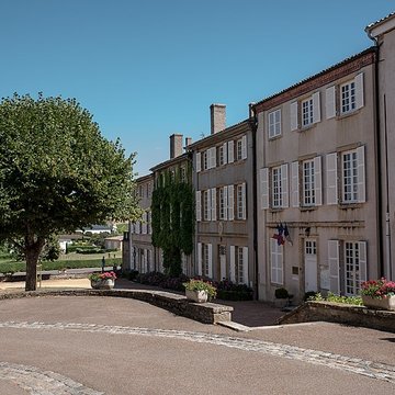 Chapitre de Salles-Arbuissonnas-en-Beaujolais