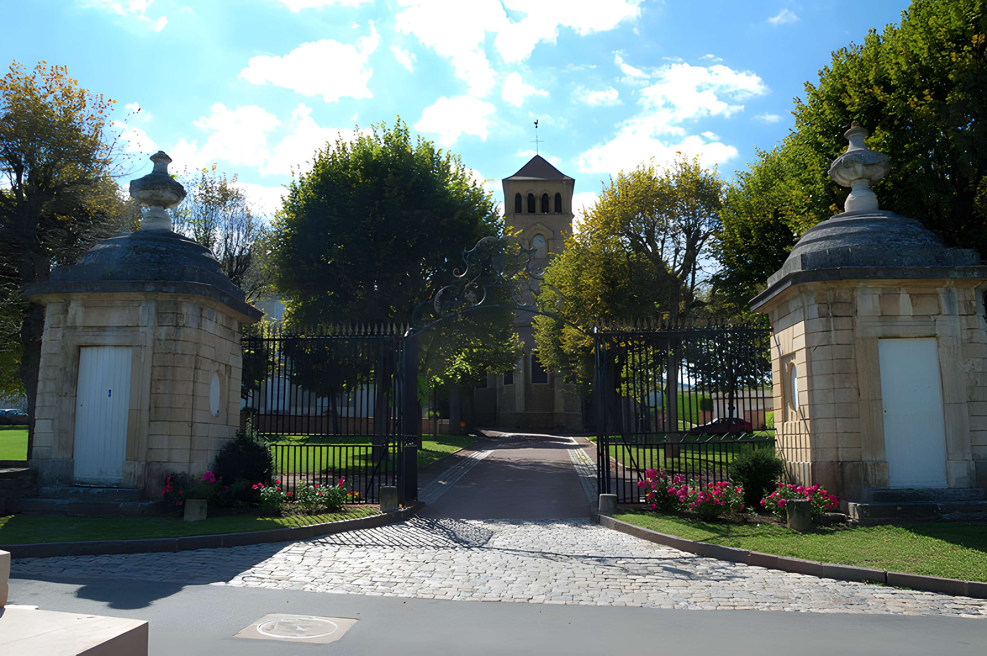 Chapitre de Salles-Arbuissonnas-en-Beaujolais