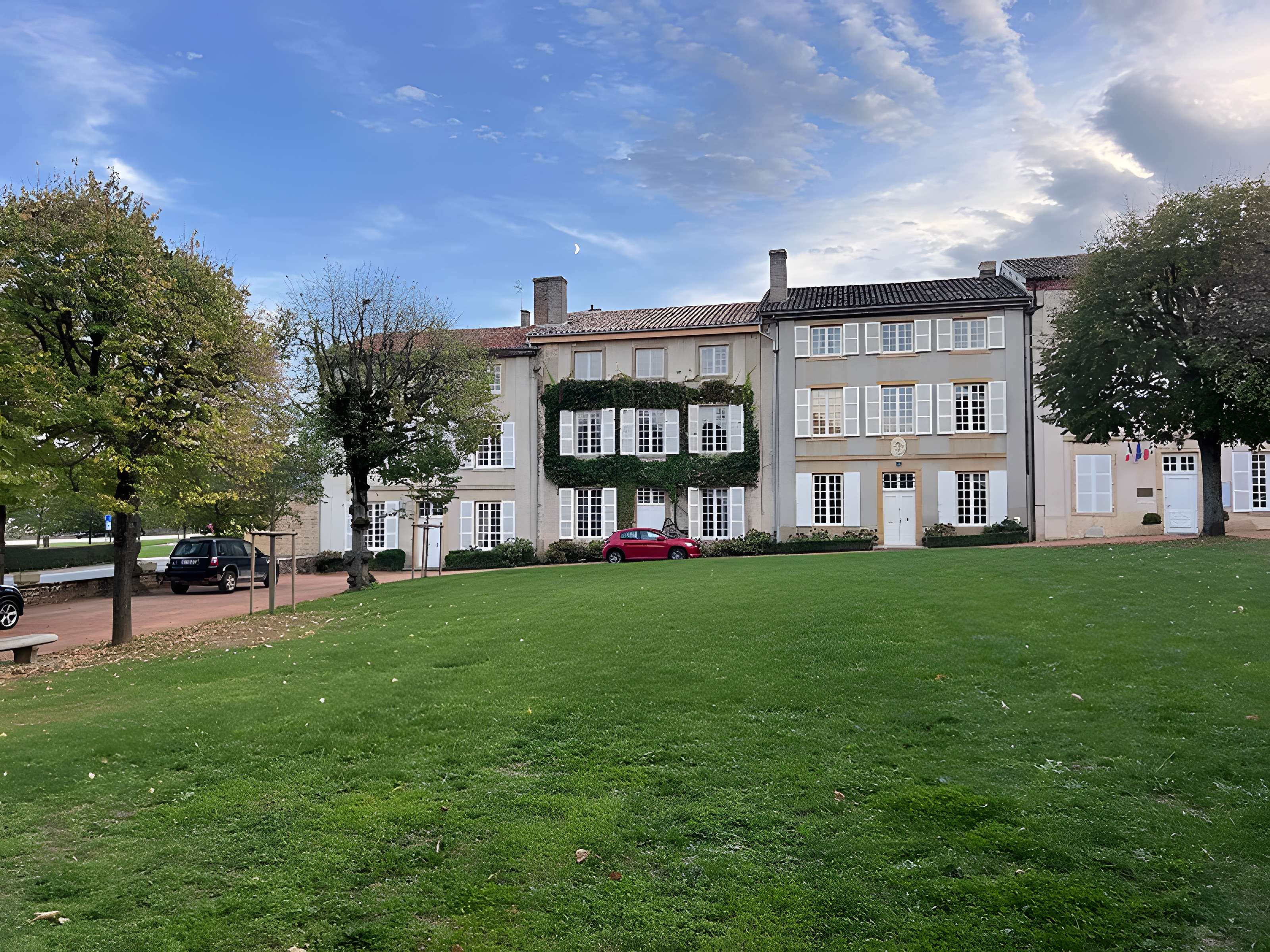 Chapitre de Salles-Arbuissonnas-en-Beaujolais