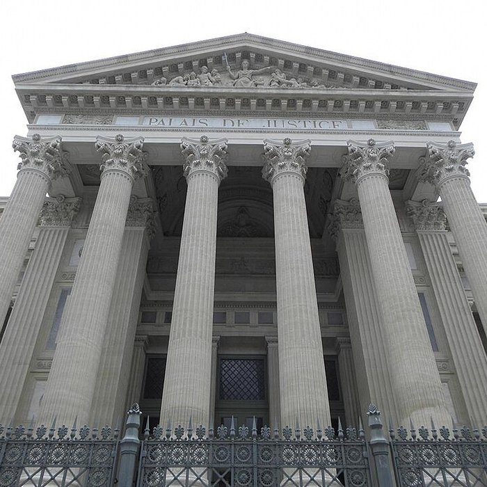 Photo de Palais de justice de Nîmes