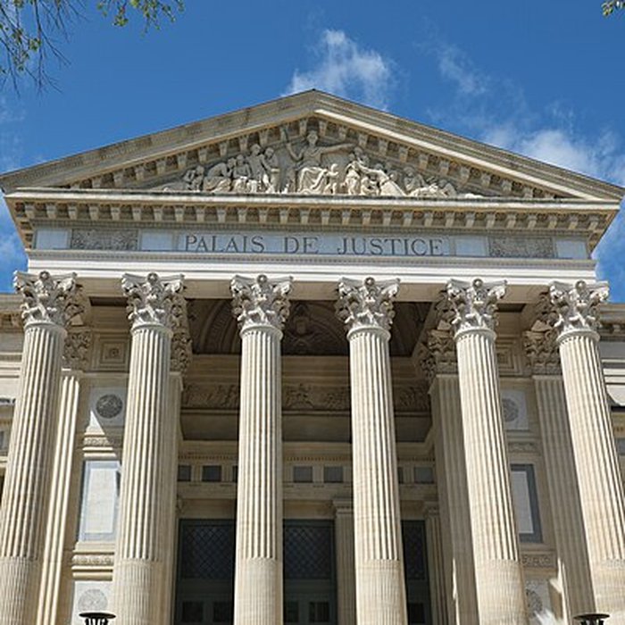 Photo de Palais de justice de Nîmes