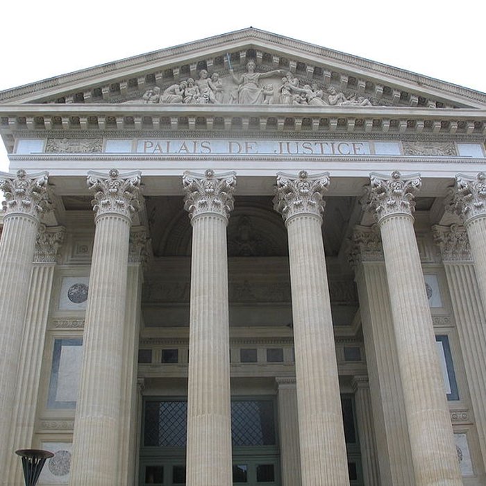 Photo de Palais de justice de Nîmes