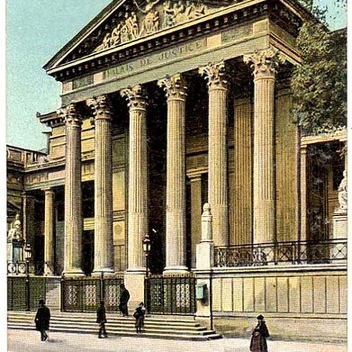 Photo de Palais de justice de Nîmes