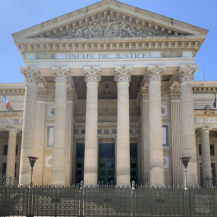 Photo de Palais de justice de Nîmes