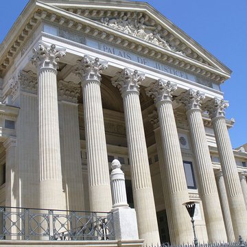 Palais de justice de Nîmes