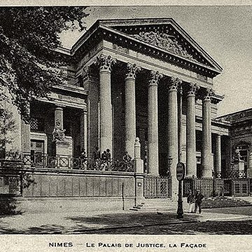 Palais de justice de Nîmes