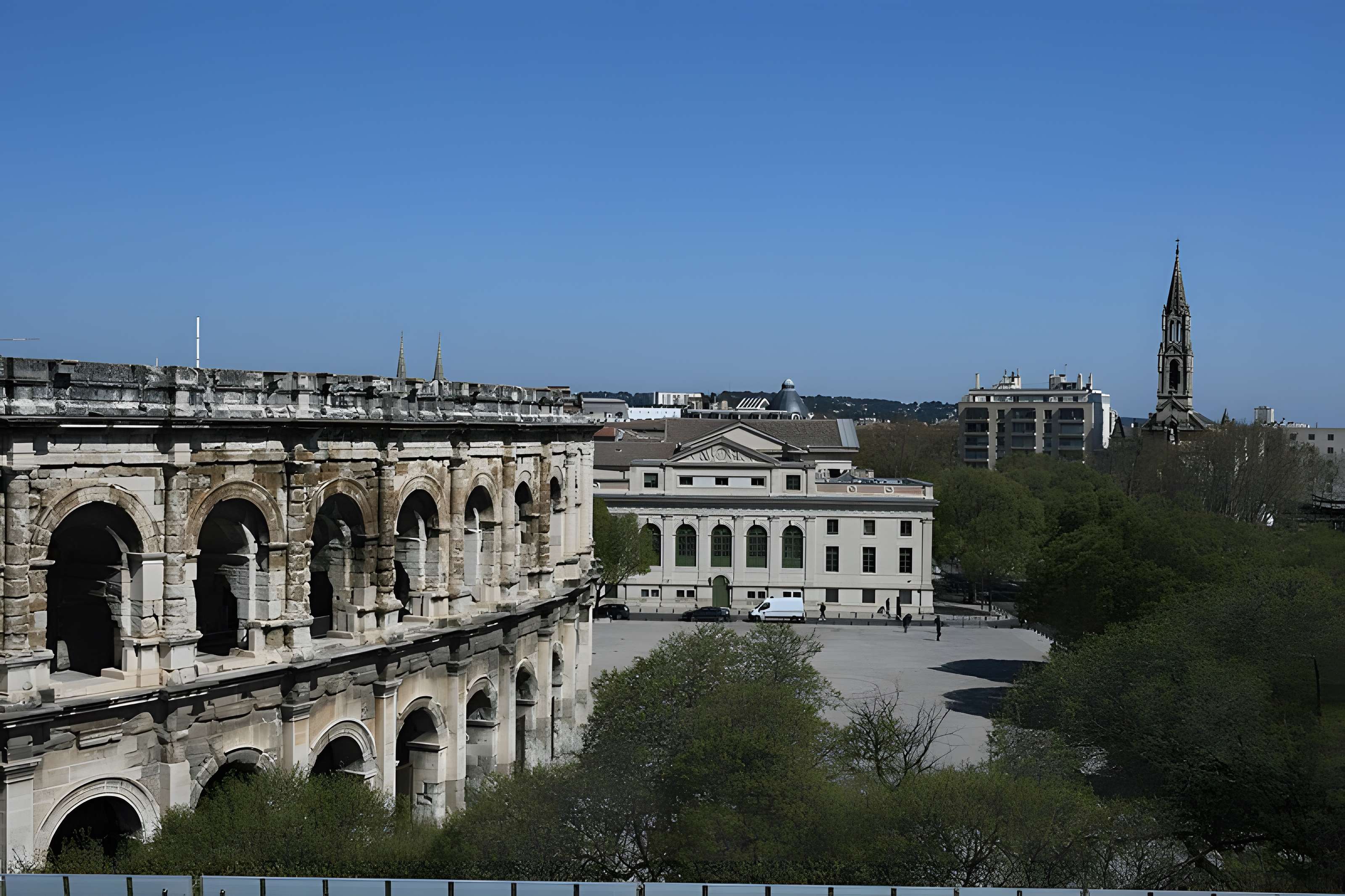 Palais de justice de Nîmes