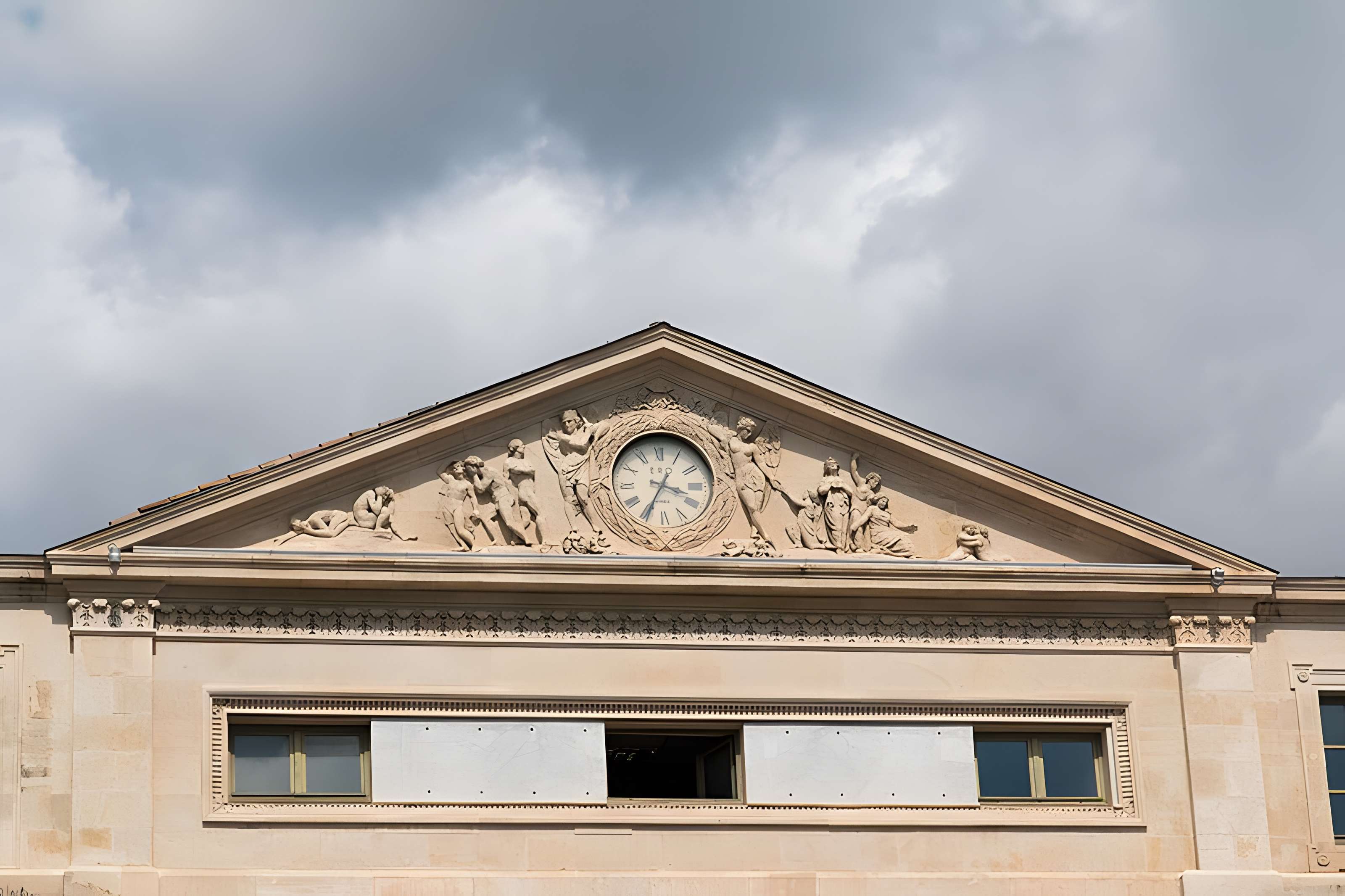 Palais de justice de Nîmes