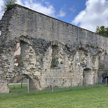 Château abbatial de Vézelay