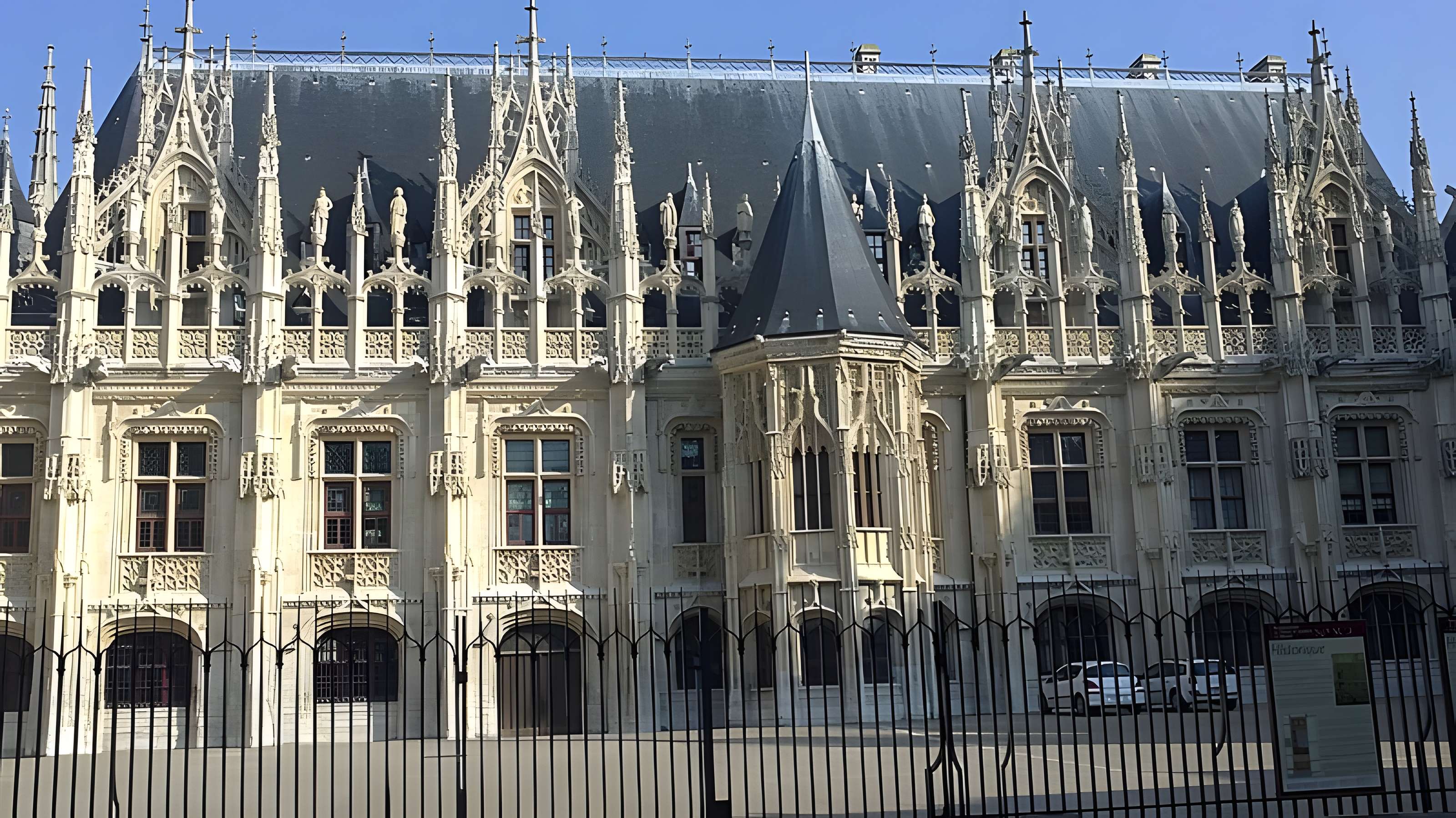Palais de justice de Rouen
