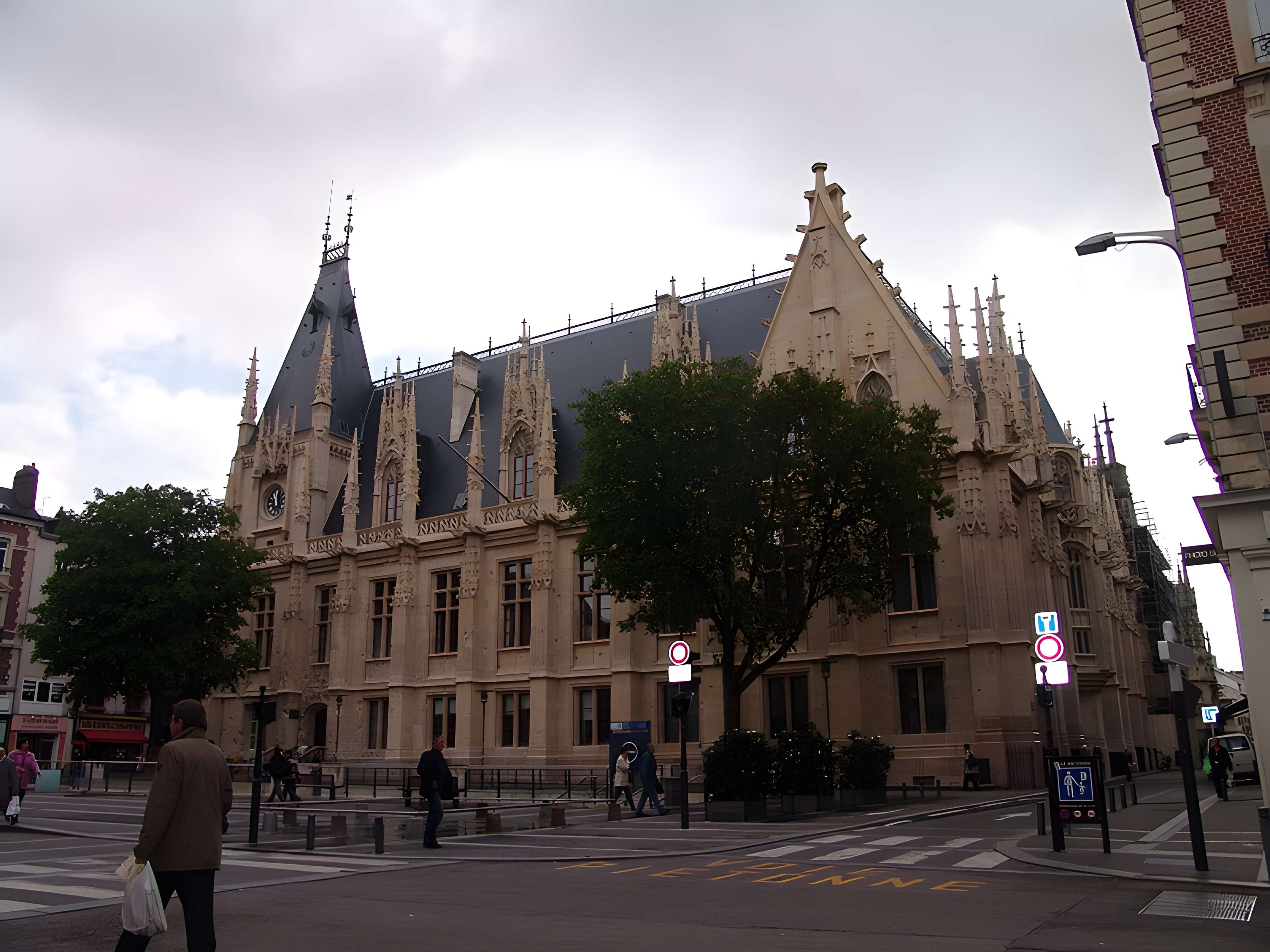 Palais de justice de Rouen