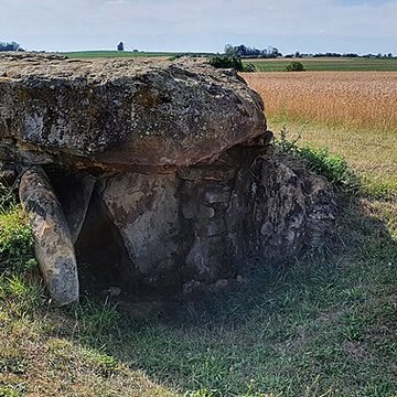 Allée couverte de Giraumont à Saint-Marcel