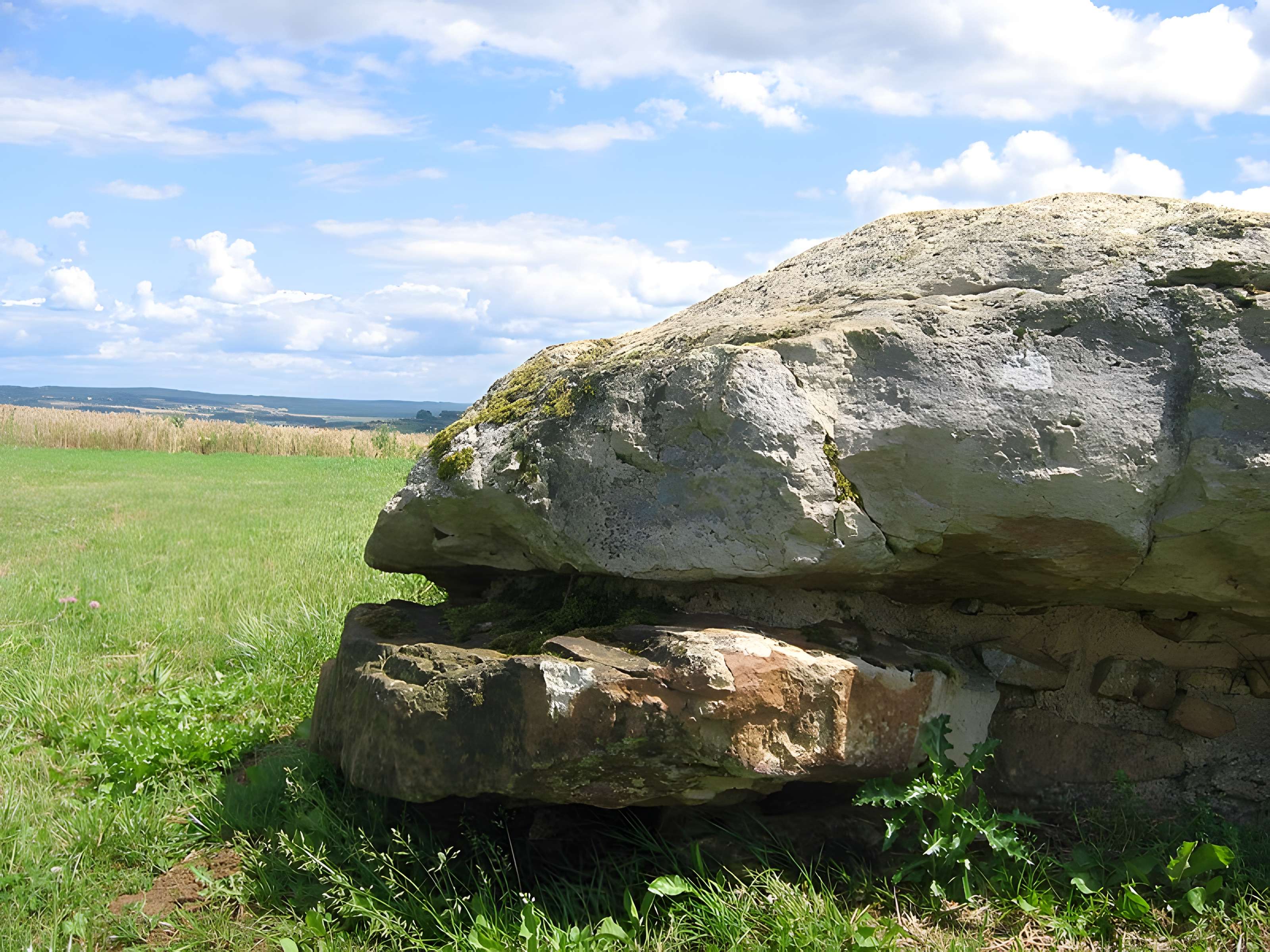 Allée couverte de Giraumont à Saint-Marcel