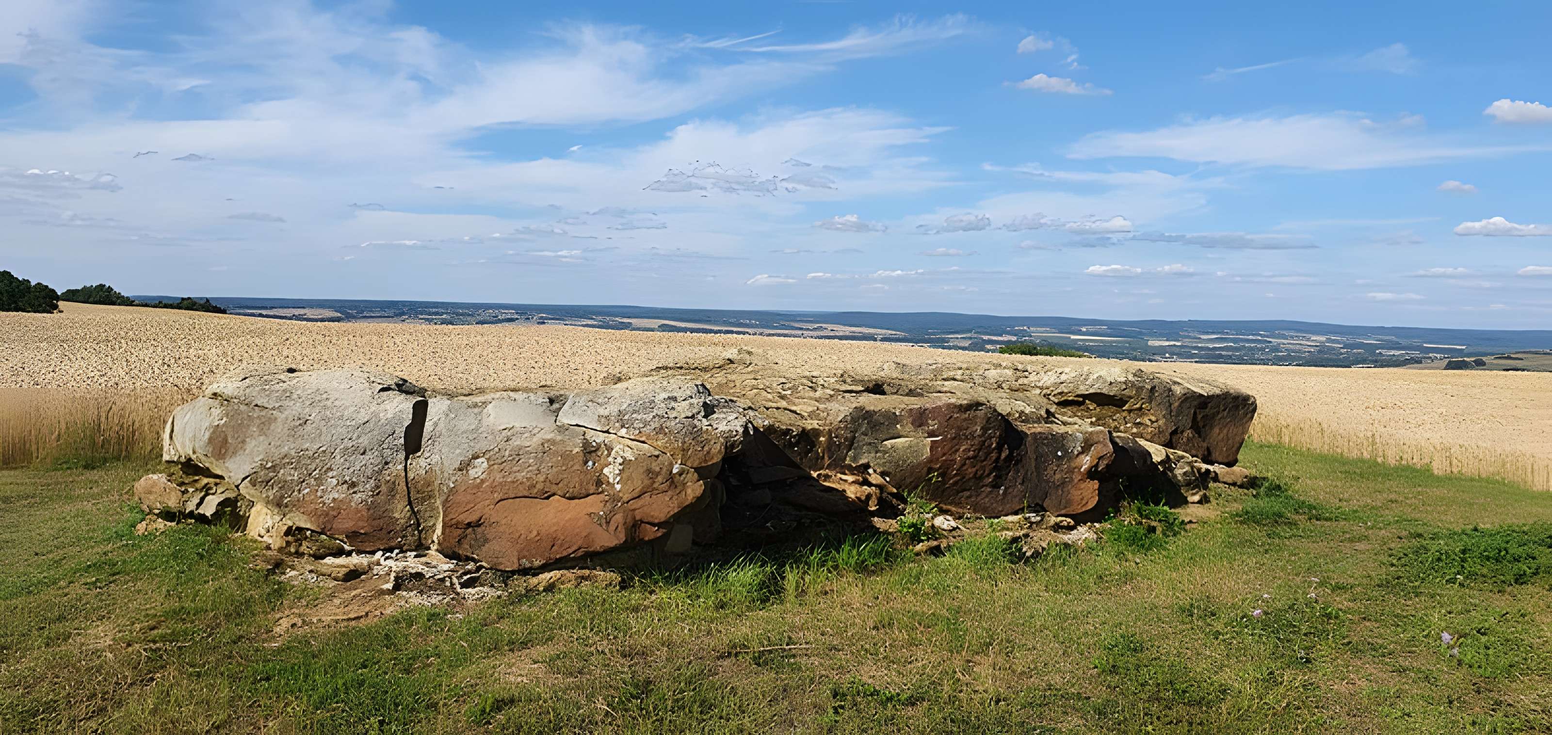 Allée couverte de Giraumont à Saint-Marcel