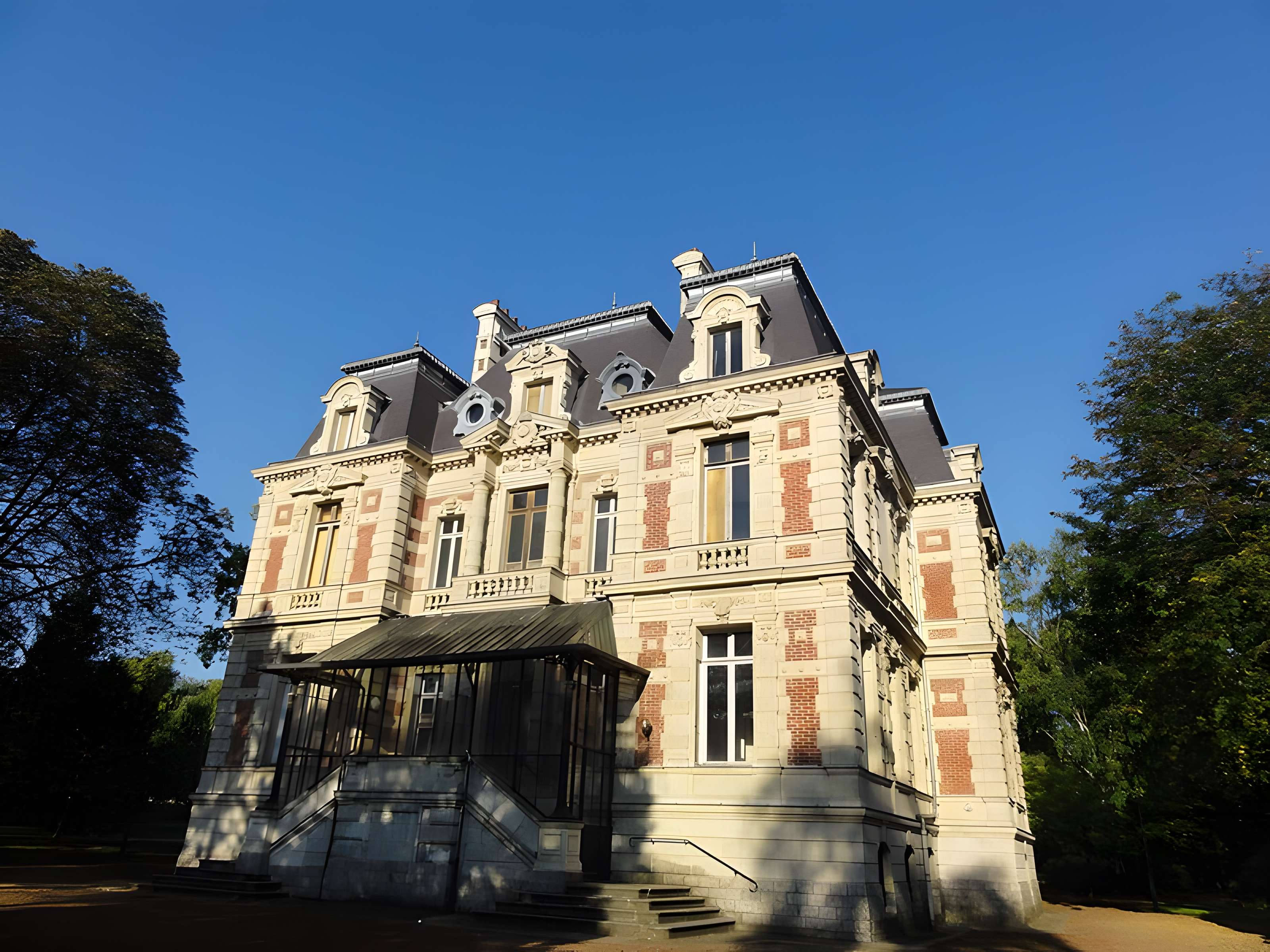 Château Dampierre
