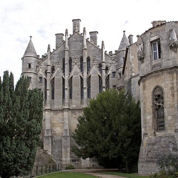 Palais des comtes de Poitiers