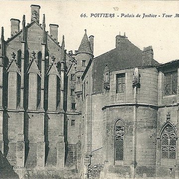Palais des comtes de Poitiers