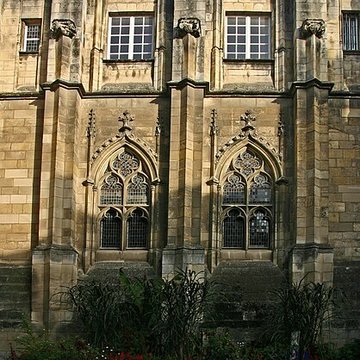 Palais des comtes de Poitiers