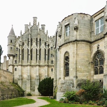 Palais des comtes de Poitiers