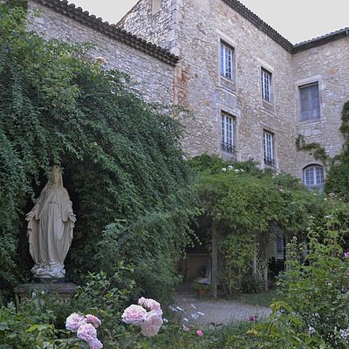 Photo de Palais des évêques de Bourg-Saint-Andéol