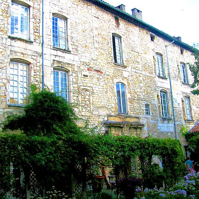 Photo de Palais des évêques de Bourg-Saint-Andéol