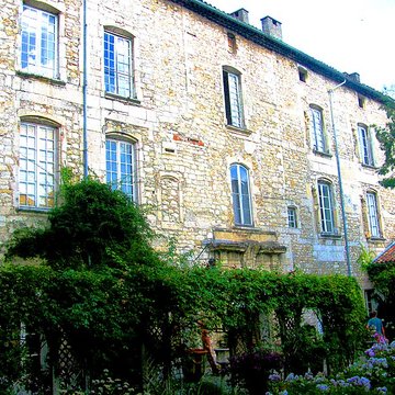 Palais des évêques de Bourg-Saint-Andéol
