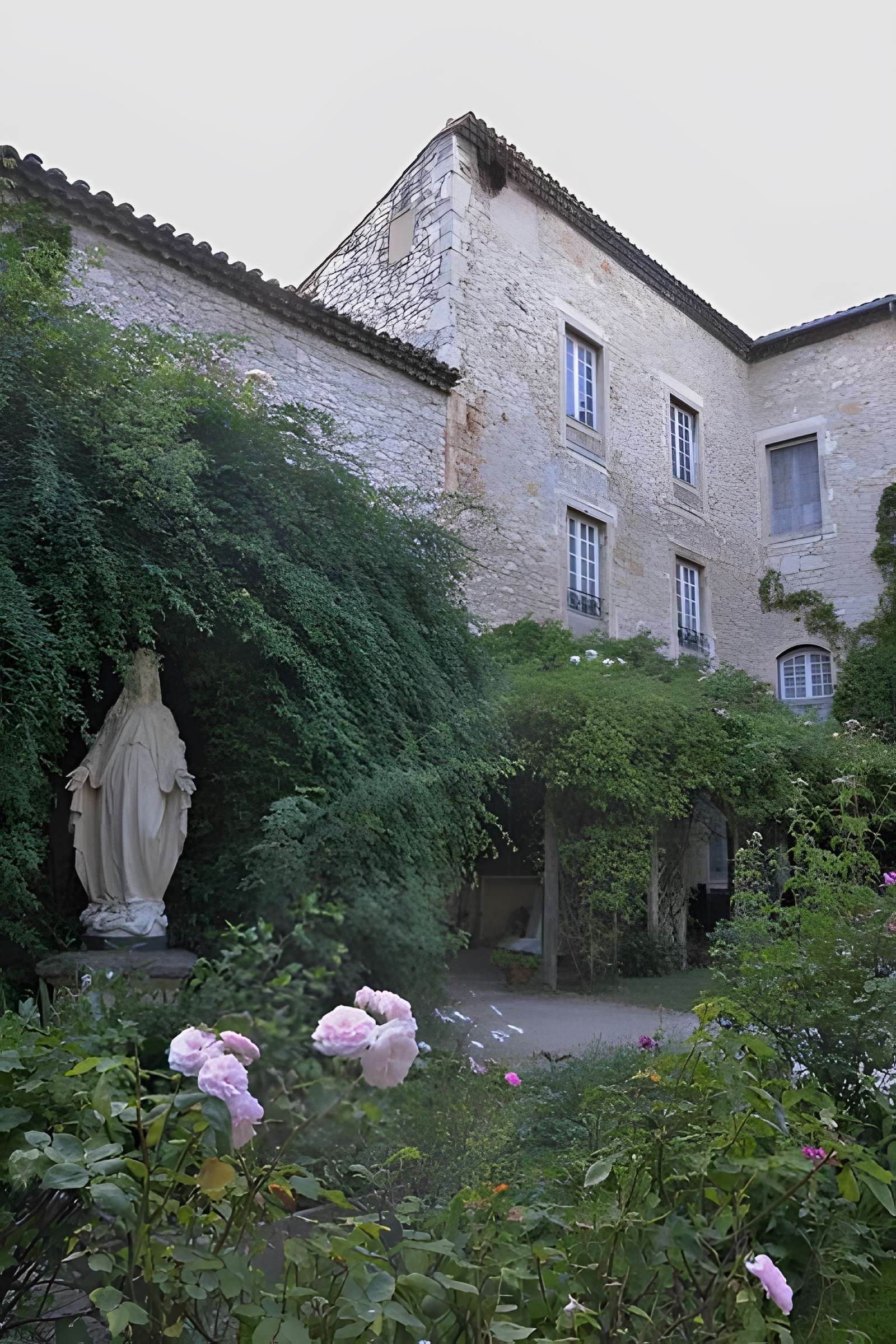 Palais des évêques de Bourg-Saint-Andéol