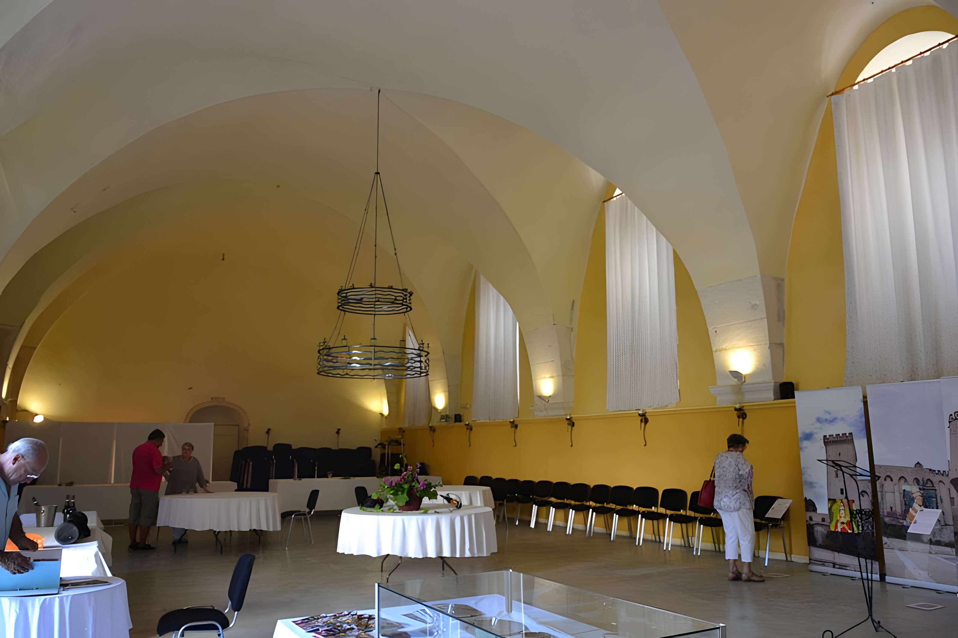 Palais des évêques de Bourg-Saint-Andéol