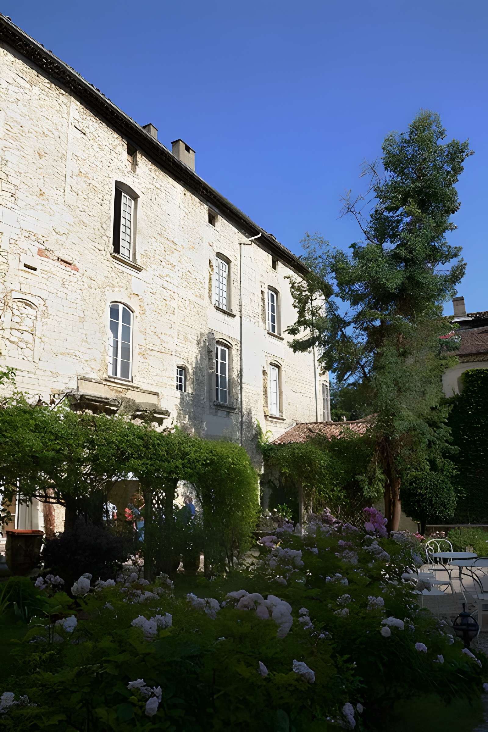 Palais des évêques de Bourg-Saint-Andéol