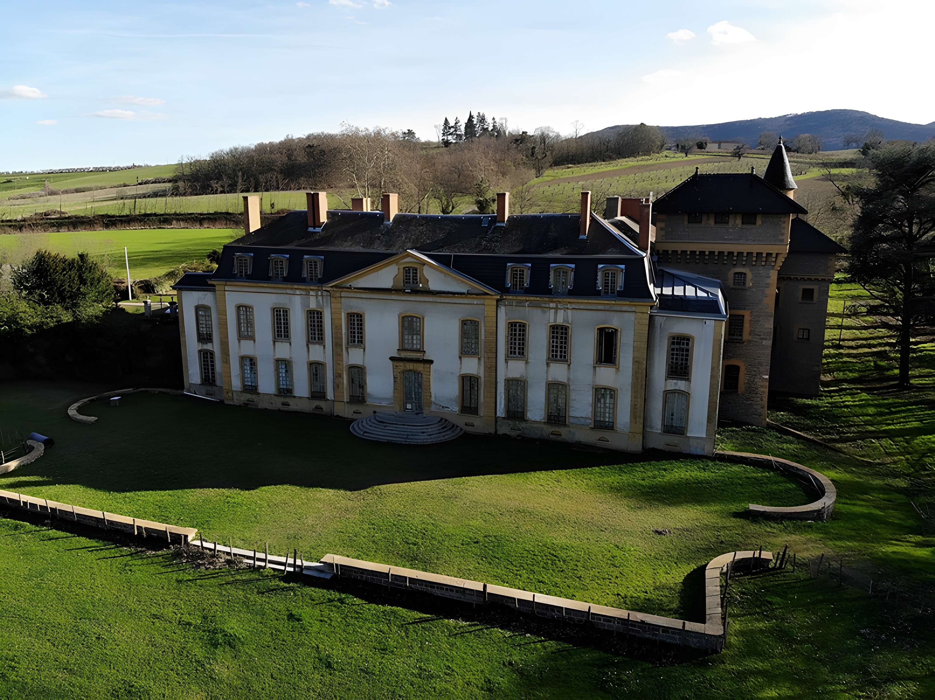 Château d'Avauges