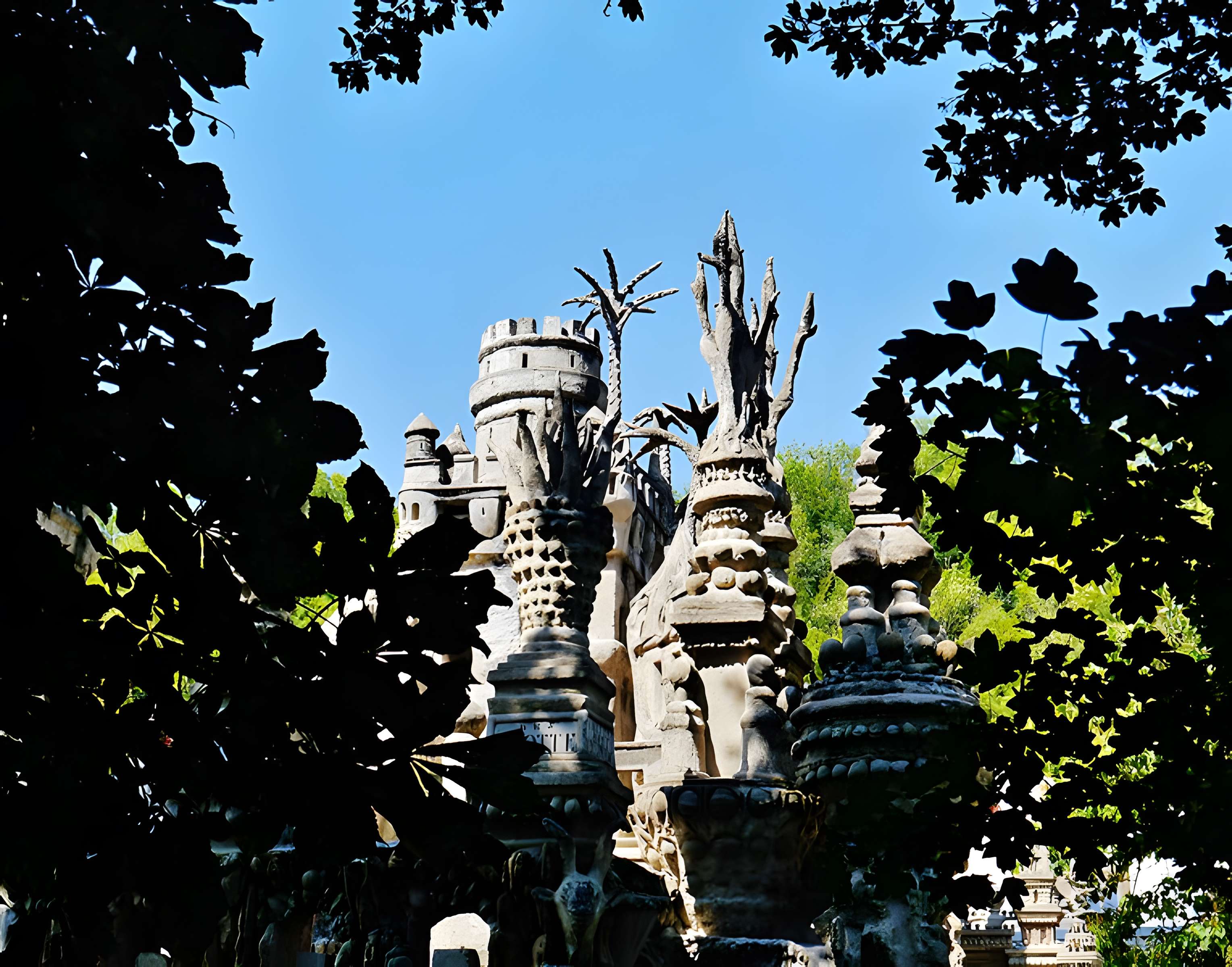 Palais Idéal du Facteur Cheval à Hauterives