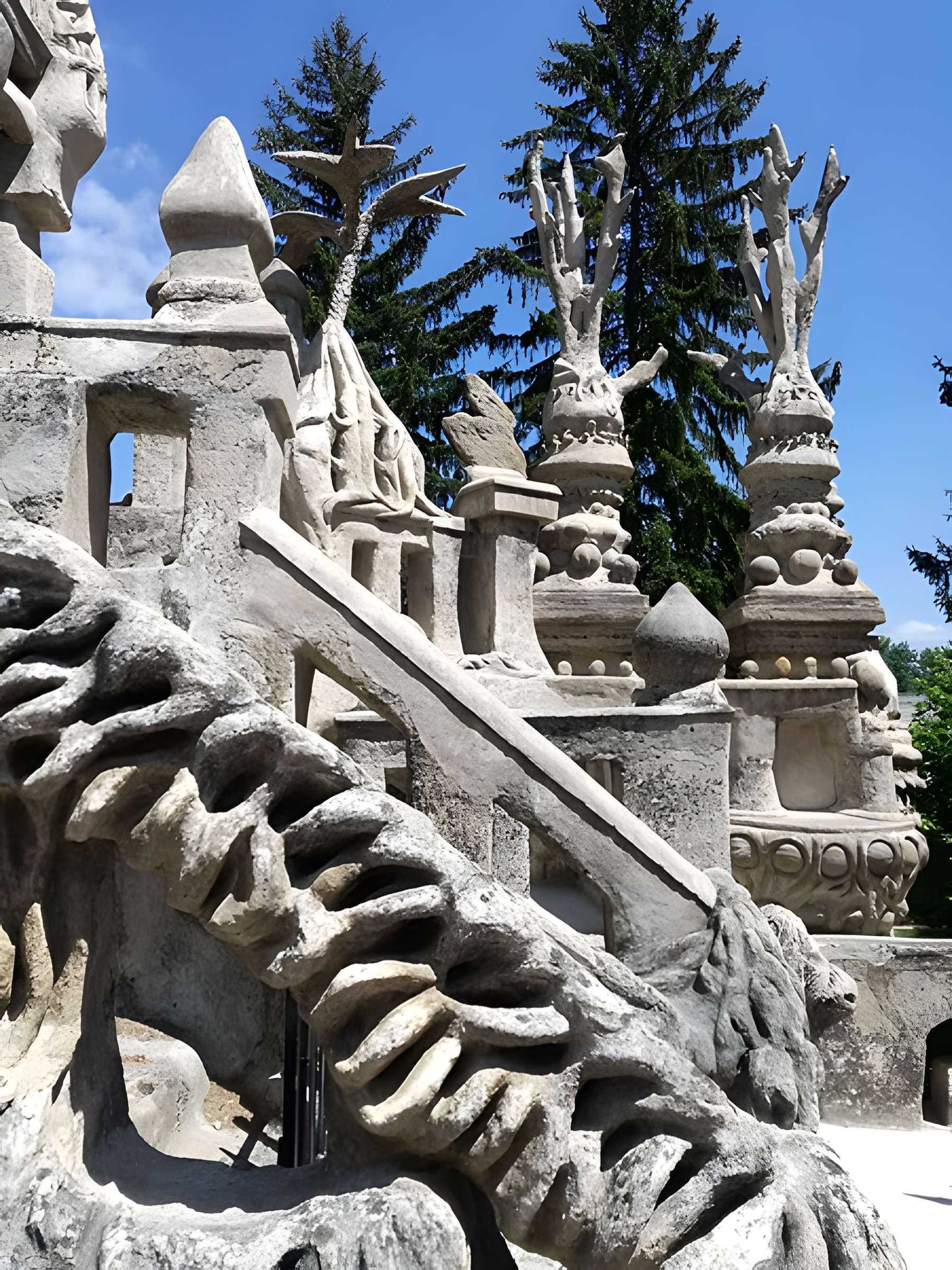 Palais Idéal du Facteur Cheval à Hauterives