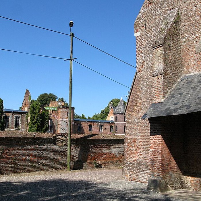 Photo de Château de Beaucamps-le-Jeune