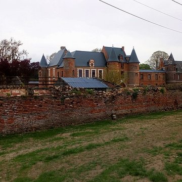Château de Beaucamps-le-Jeune