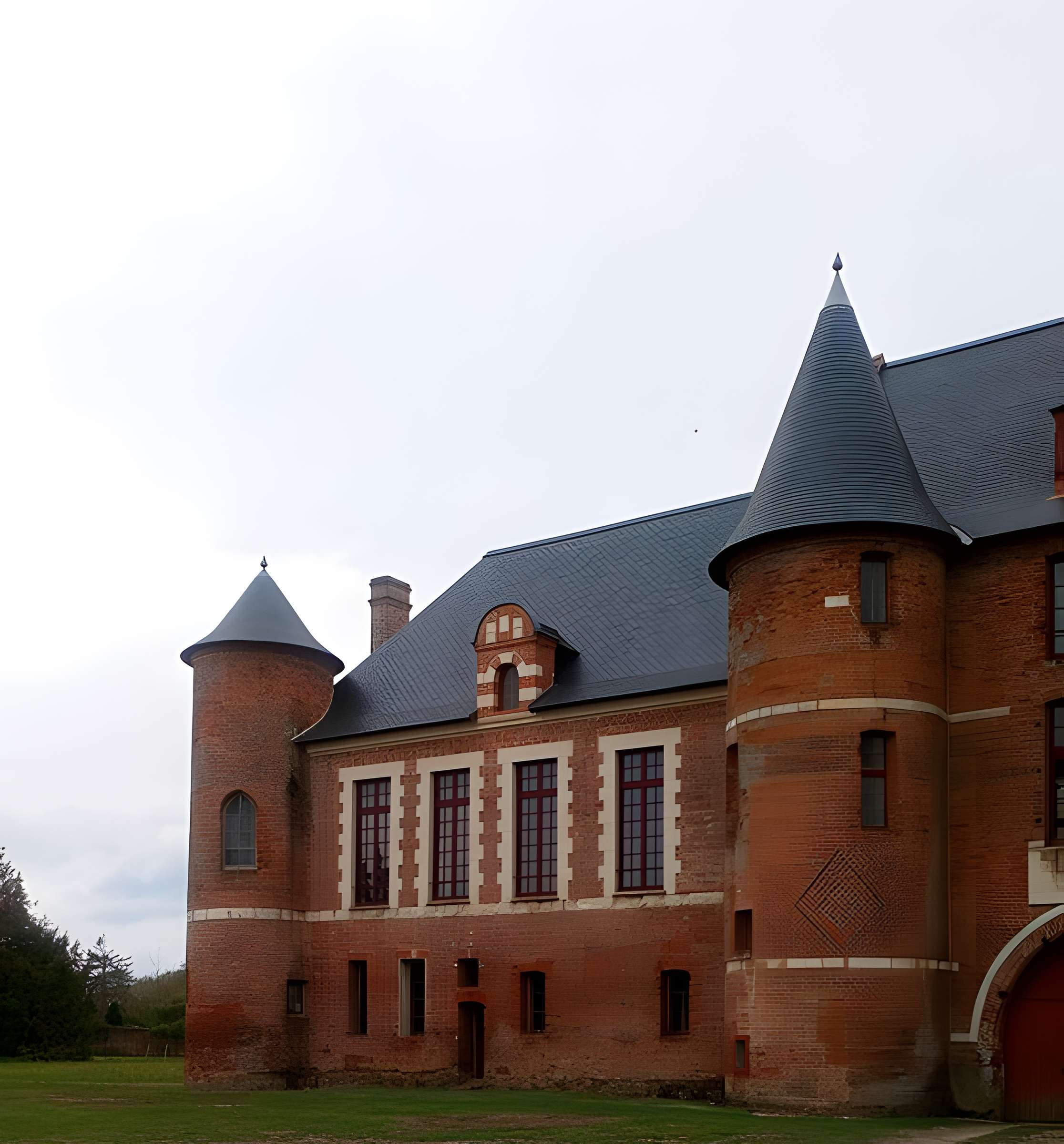Château de Beaucamps-le-Jeune