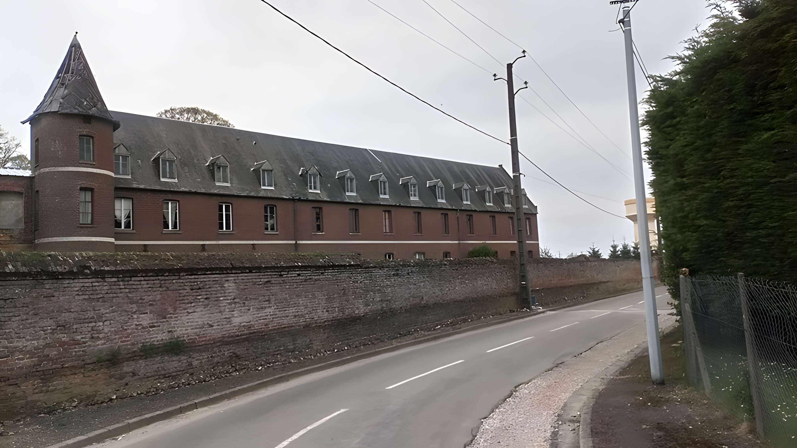 Château de Beaucamps-le-Jeune