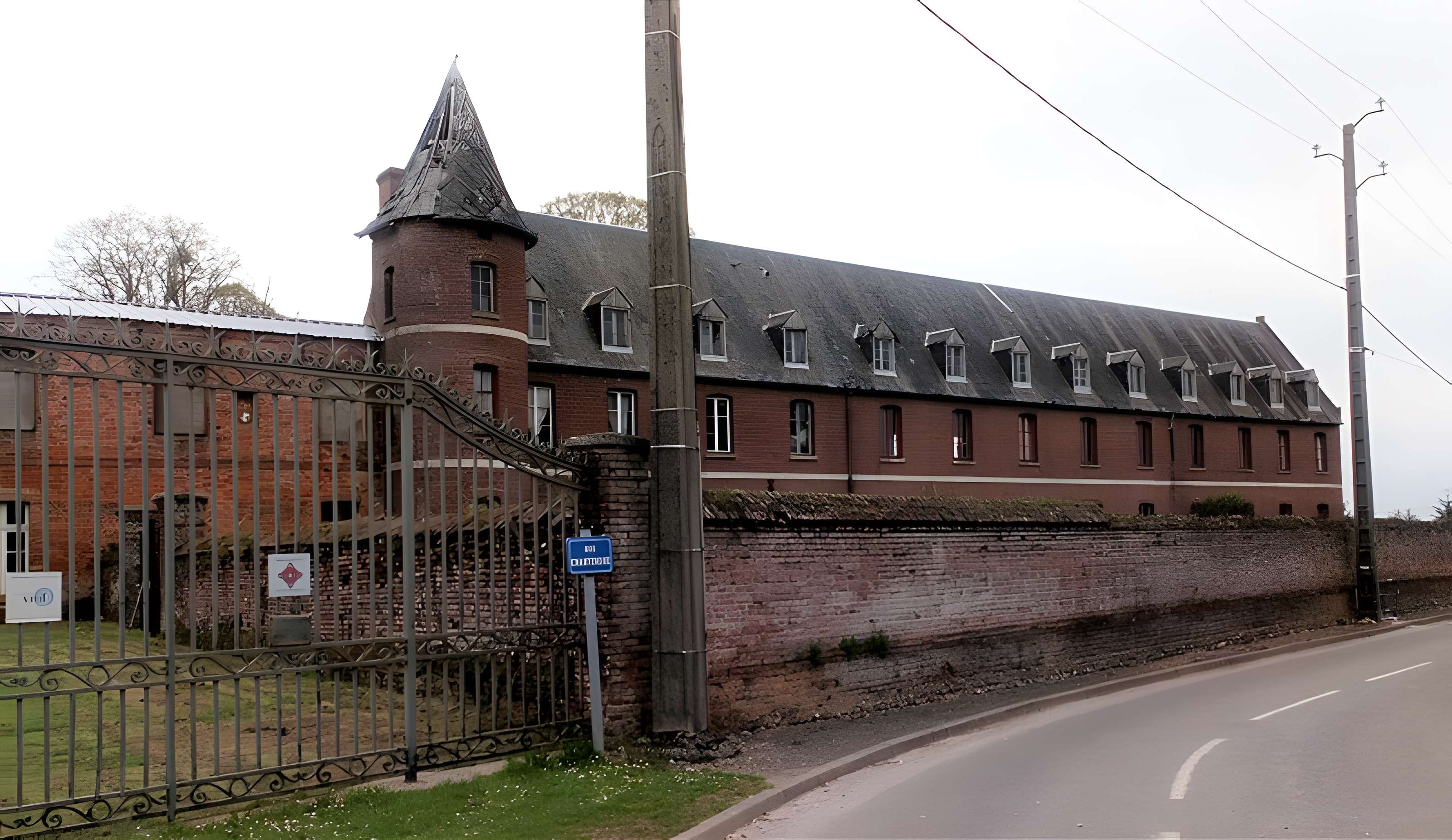 Château de Beaucamps-le-Jeune